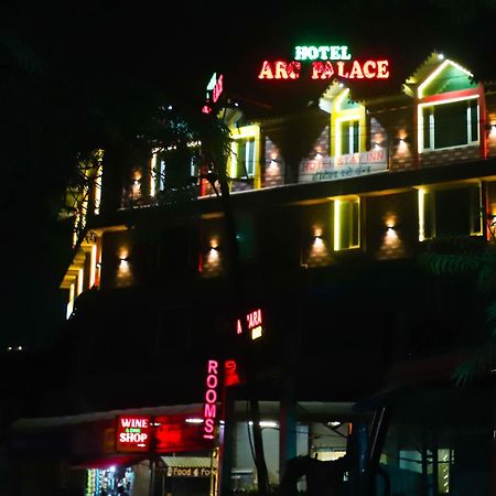 Hotel Arc Palace Bhiwandi Esterno foto